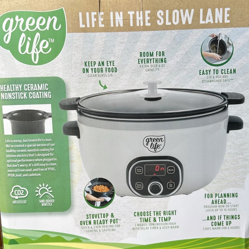 White Slow Cooker with Ceramic Nonstick Coating